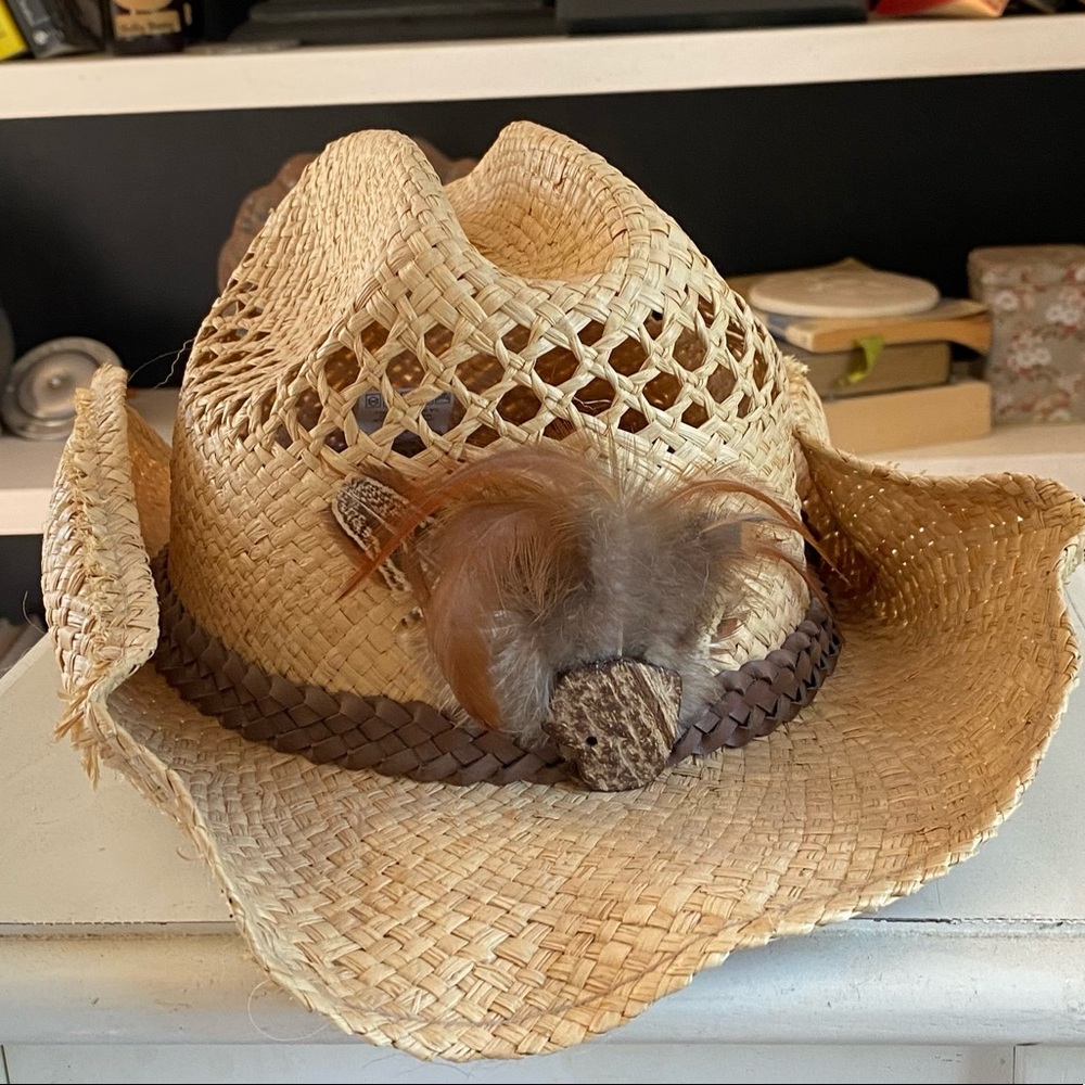 Levi’s red tab wheat grass cowboy hat